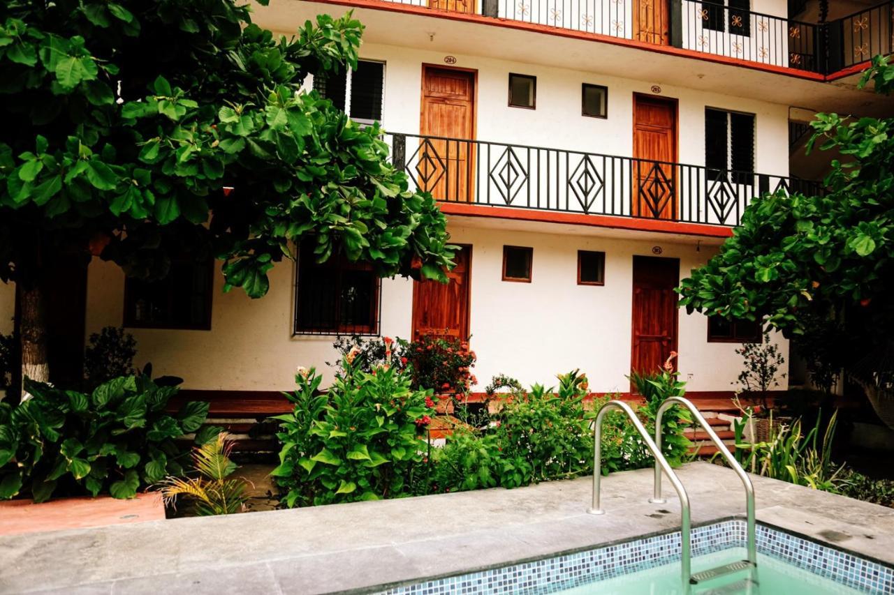 Hotel Yurimar Puerto Escondido  Bagian luar foto